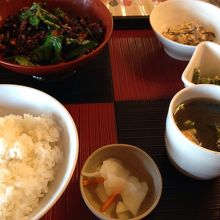 チーイリチャー