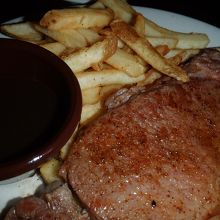 メインのお肉です