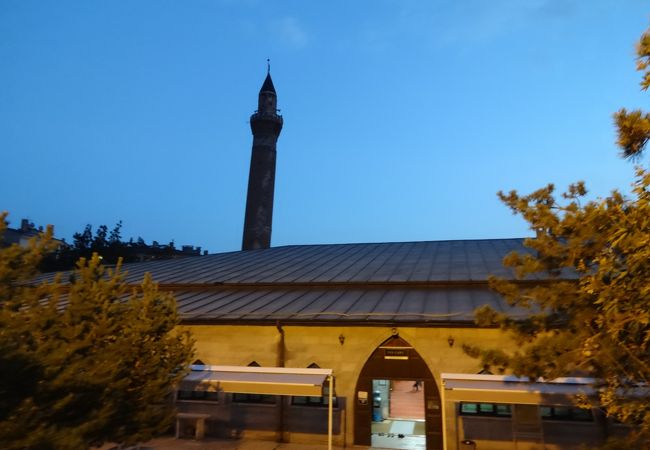 シィワスの街に住む方にとって大切なモスクです。