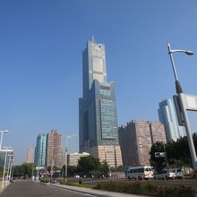 東帝士85国際広場大楼 