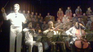 外観は見事です・・・展示は見てのお楽しみ(;^ω^)