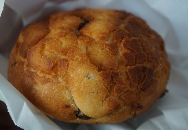 見た目は、フランスパン系なんですけどねえ