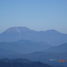 道後山山頂から伯耆大山を望む。