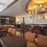 朝６時過ぎのクラブラウンジに、お客さんは見当たりません 