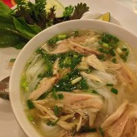 朝食のチキンフォー