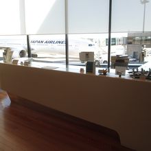 成田空港国際線 JALサクララウンジ