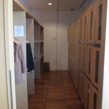 成田空港国際線 JALサクララウンジ