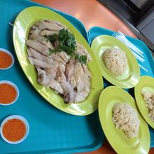 一匹とライス３つ頼みました。