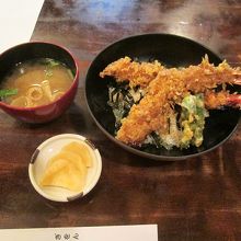 ”大えび天丼”、味は…評価不能