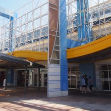 キレイでオシャレな外観