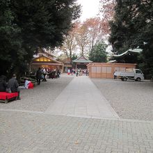 さて境内に入ります 