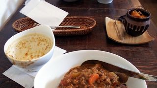 JR三島駅北口そばの芝町(しばちょう）カフェの昼食