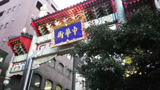 横浜球場に近い門