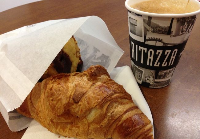 Caffe Ritazza (Charles de Gaulle Airport)