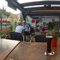 レストランはテラス部もあってのんびりできます。