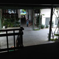 新館に続いており、どちらでも朝食やプールが利用可