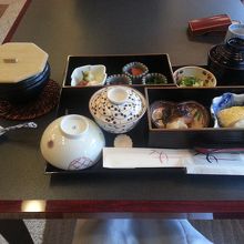 本日の朝ごはんです。美味しそうです。