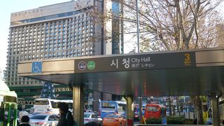 ソウルの中心地から観光の始まりです！