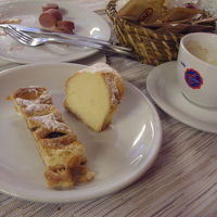 イタリアのホテルは、「甘い系パン」の種類が多い