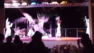 ヒルトン　トロピックスＢＢＱディナーショー