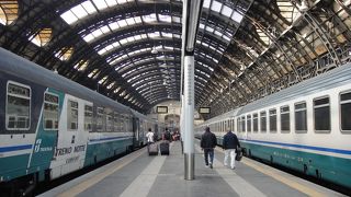 バーリ→ミラノの夜行列車を利用