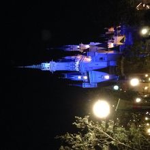 夜のシンデレラ城