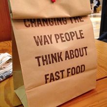 食べられず残ったのはテイクアウトに。