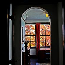 階段を上がって見える景色に注目！