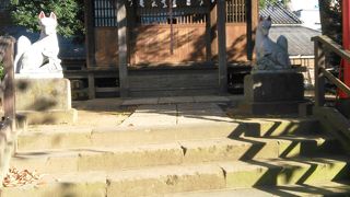 静かなお稲荷様