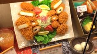 ここでは、おいしいさくさくなツインとんかつを食べる事ができます。ぜひ、一度、食べに行ってみてください。