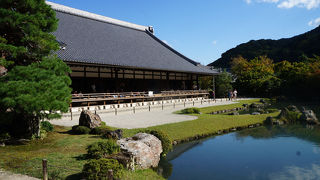 借景庭園はお見事