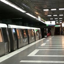 電車は意外と綺麗な車両