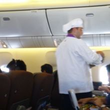 シェフも乗務？