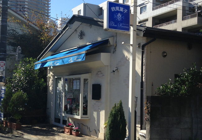 丁寧に作られたケーキ