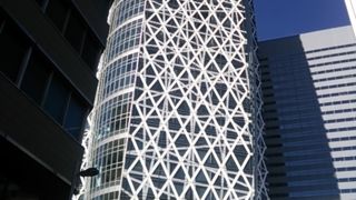 斬新なデザインの建物