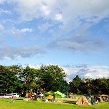 キャンプ場