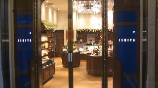 シーズン中はオープンカフェもお勧めです