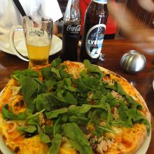 大きくて美味しいピッザ