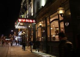 Wynn's Hotel 写真