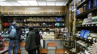 クラシュの路面店