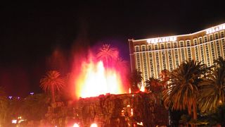 間近で見ると熱い！！