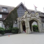BC州カナダ副総督の住居。無料で見れる庭園が秀逸