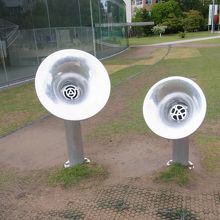 糸電話のようにお話出来るラッパ。