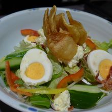 サラダの盛り合わせ