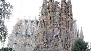 ステンドグラスがとっても素敵