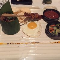 2品目のナシゴレンもこんなにオシャレ