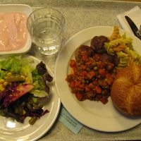 １日だけ、バイキングの夕食をとりました。