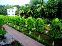 ポルジョトン モーテル ラジシャヒ 写真