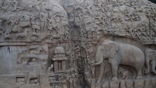 ぞうのレリーフ