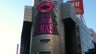 入口横のステージのイベントも楽しい